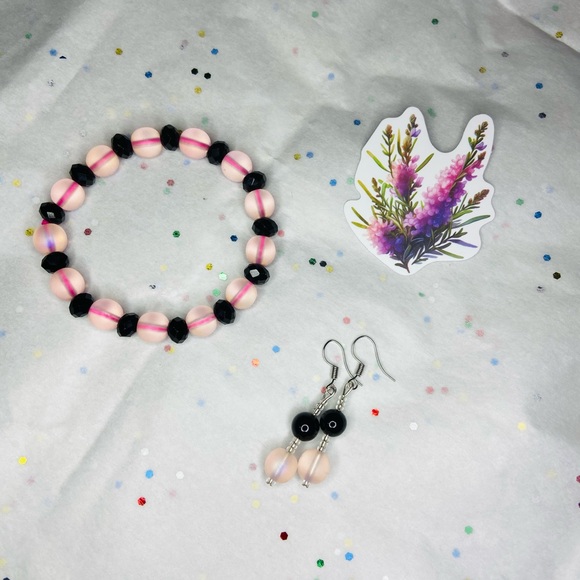 Pink Aura Quartz and Black Obsidian Bracelet and Earrings set - Picture 1 of 1